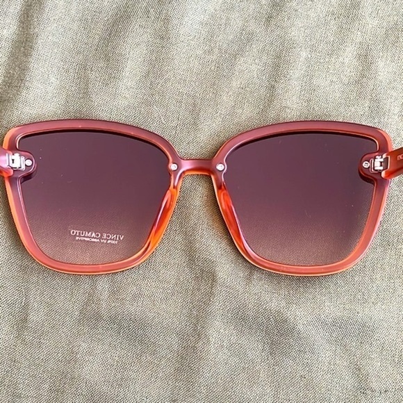 Brand New Vince Camuto Oversized Cat Eye Sunglasses Translucent Frame Gradient main image 11